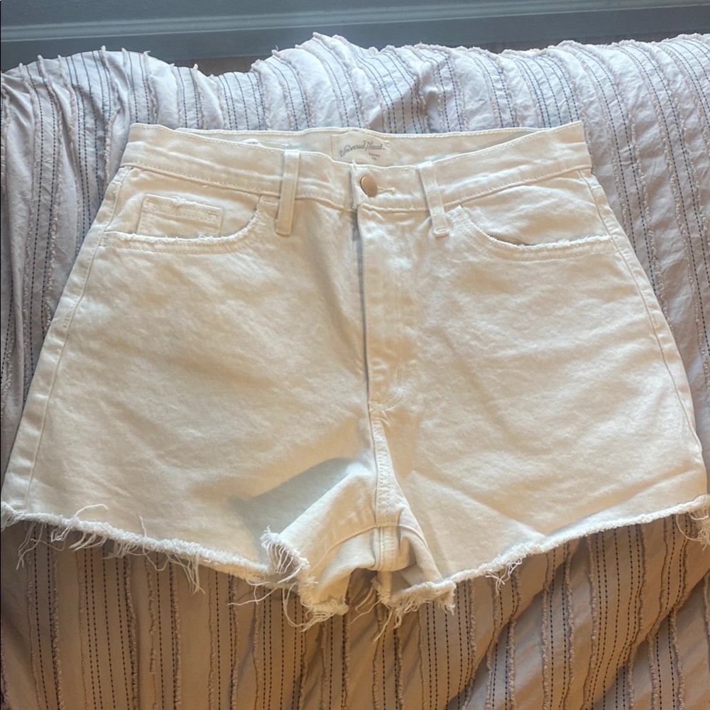 Universal Thread “Highest Rise Shortie”